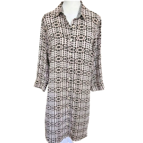 CAbi Style #784 Colony Club Shirt Dress In Size MED - Picture 2 of 12